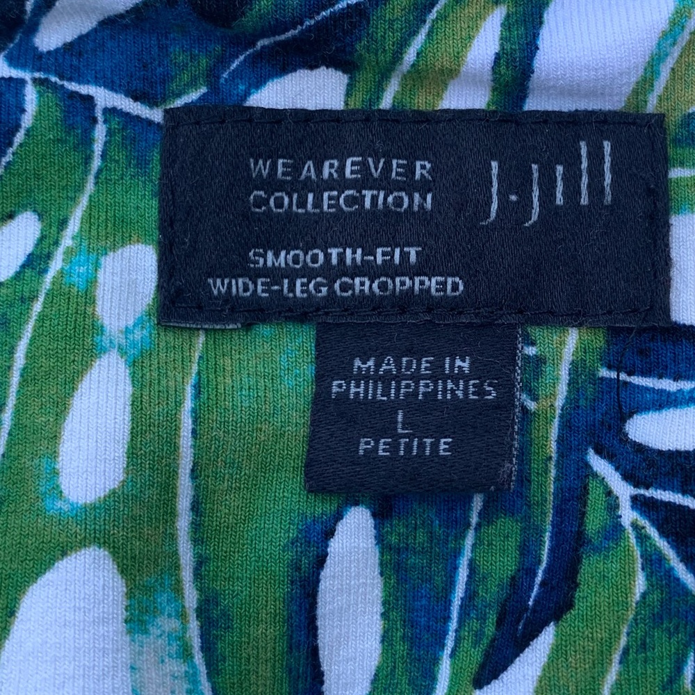 J. Jill knit capris botanical print PL - Picture 5 of 5